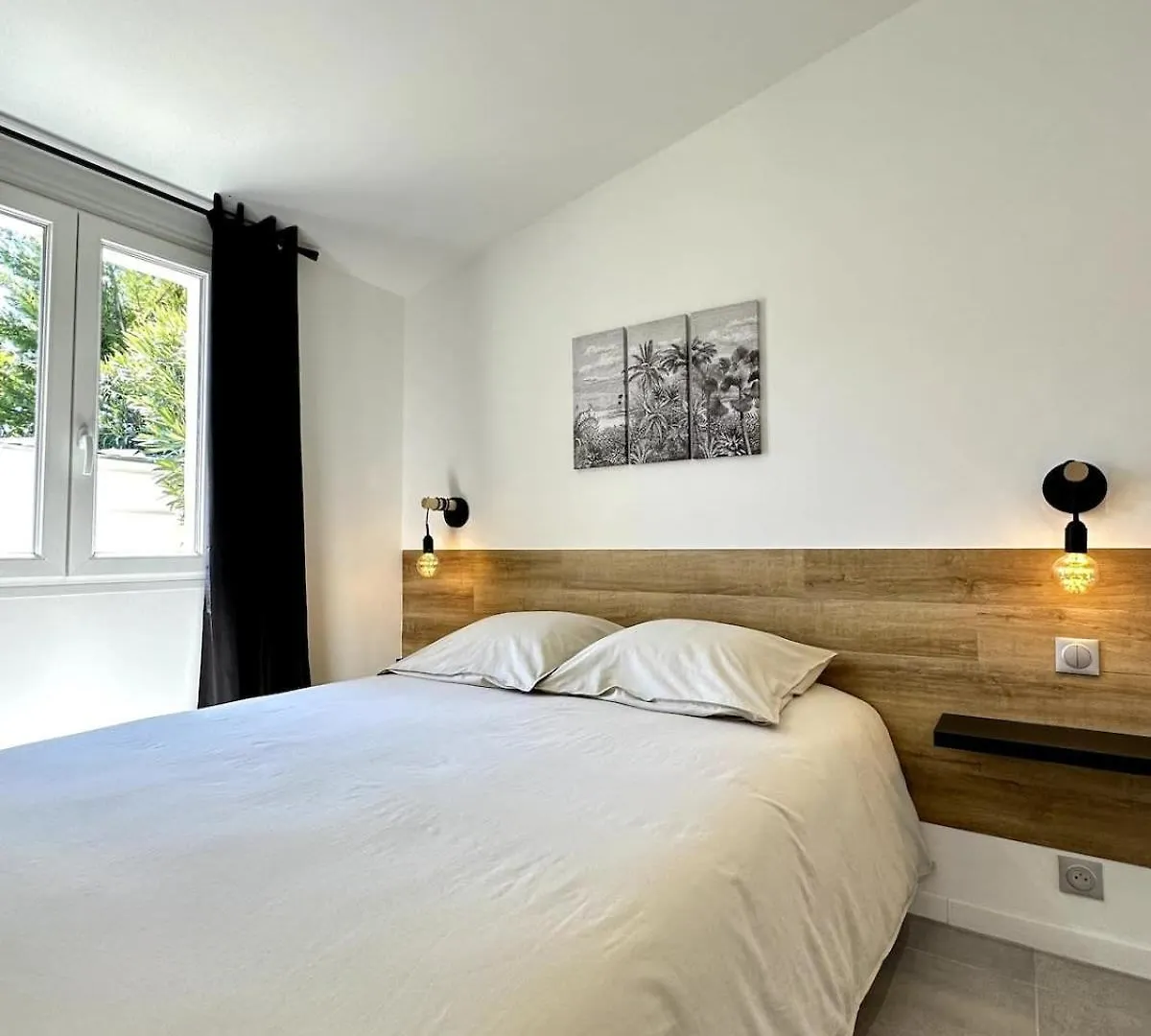 The Little House On The Isle Air-Conditioned House With Swimming Pool And L'Isle-sur-la-Sorgue Holiday home