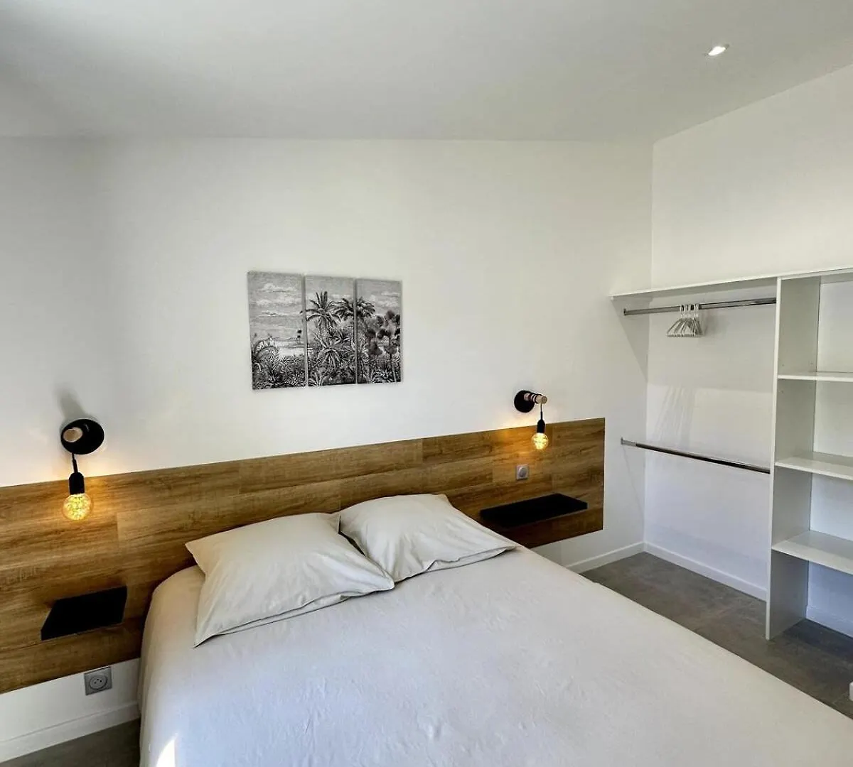The Little House On The Isle Air-Conditioned House With Swimming Pool And L'Isle-sur-la-Sorgue